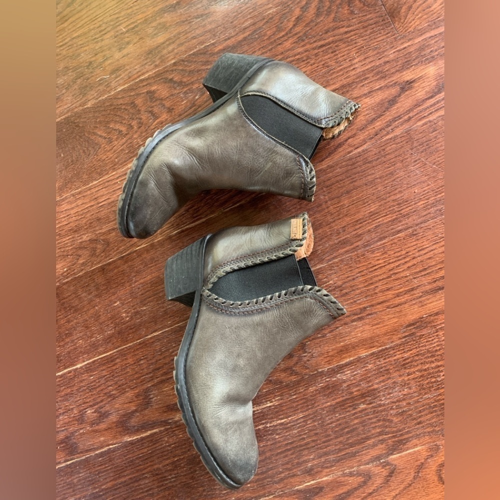 PIKOLINOS gray Ankle Boots whip stitch almond toe ANDORRA Chelsea style 37 6.5 - Picture 3 of 9